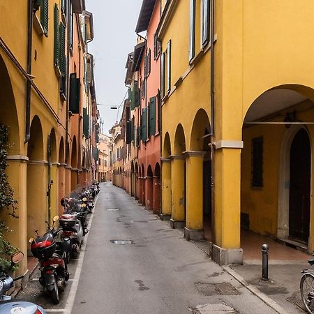 Apartamento Sotto I Portici Di Bolonia Exterior foto