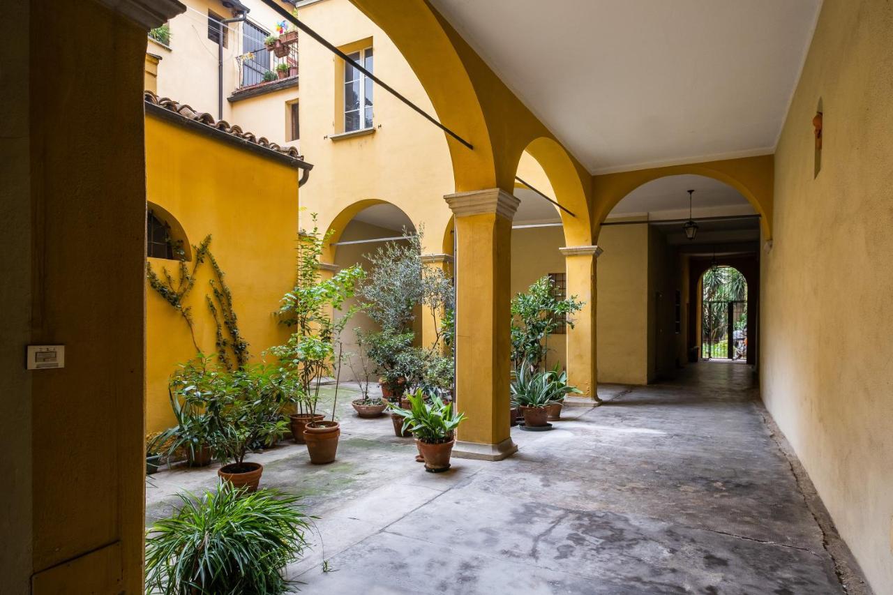Apartamento Sotto I Portici Di Bolonia Exterior foto